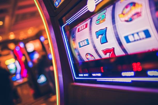 Match outcome betting interface for Free Fire World Series